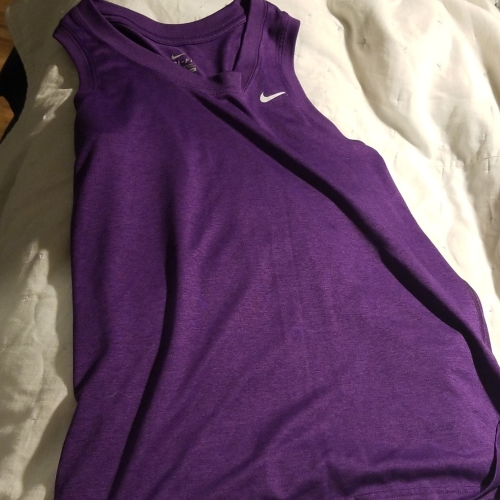 Nike dri fit tank